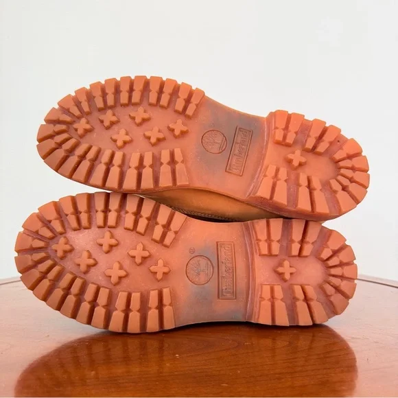 Timberland Women's Nellie Waterproof Nubuck Chukka Boots | US 7.5 - Picture 6 of 8